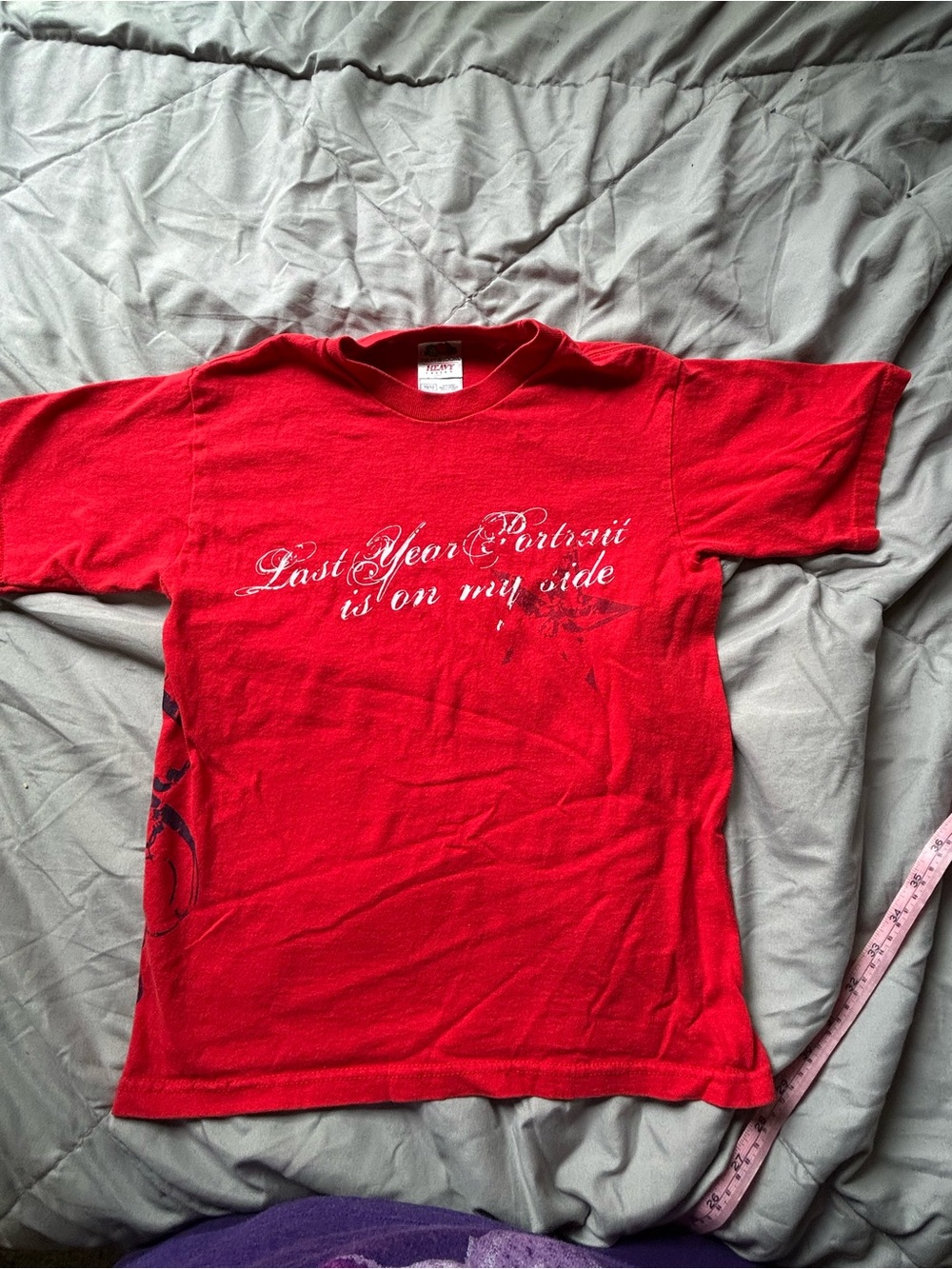 💚3/$25 Youth 10/12 Fruit of the Loom Red Graphic Tee with White Script